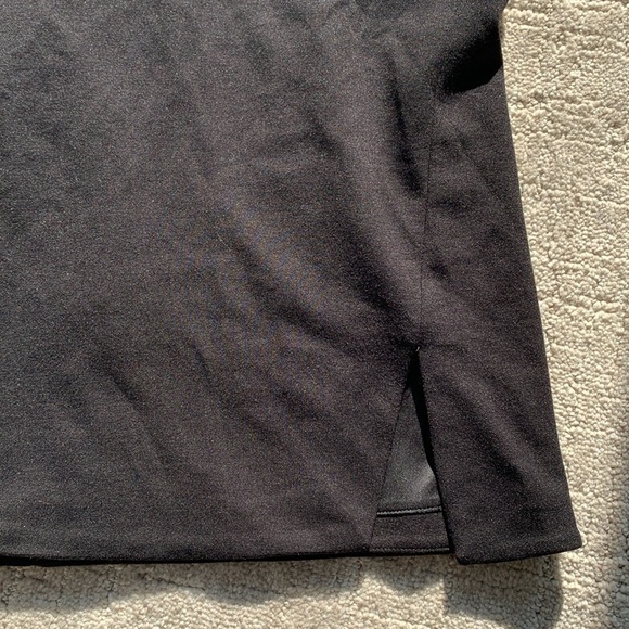 Express Bodycon Crossover Halter Mini Dress - Picture 3 of 11